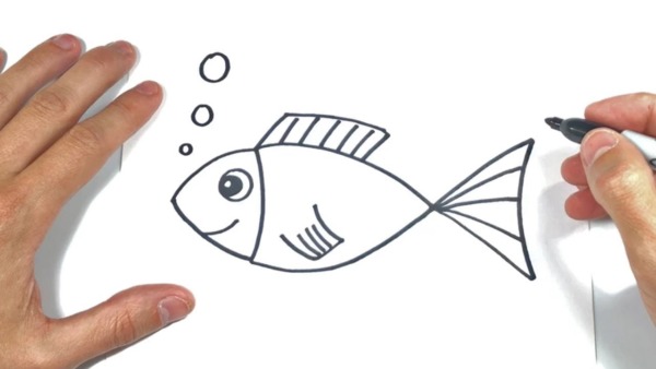 ¿Cómo dibujar un pez simple?