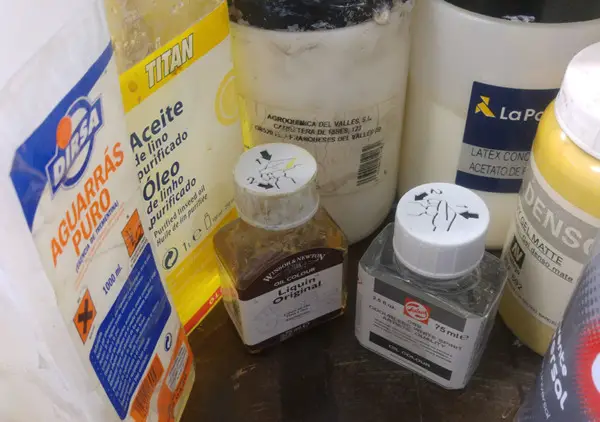 Los mejores solventes no tóxicos para pintura al óleo, dilución y limpieza de pinceles (necesitados ahora)