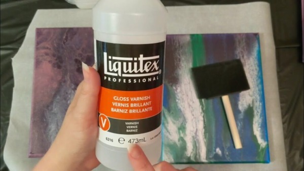 ¿Qué tan pronto puedes barnizar tus pinturas acrílicas?