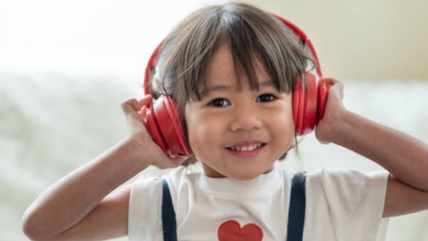 Involucre a sus hijos en la música y obtenga algunos beneficios positivos